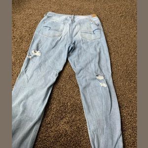 American eagle women’s mom jeans